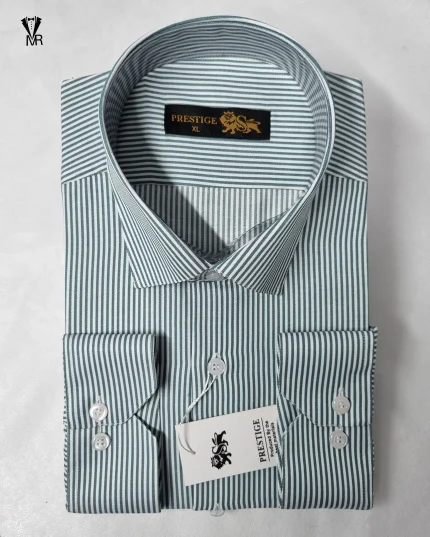پیراهن حریر خط درشت زمینه سفید با خط سبز